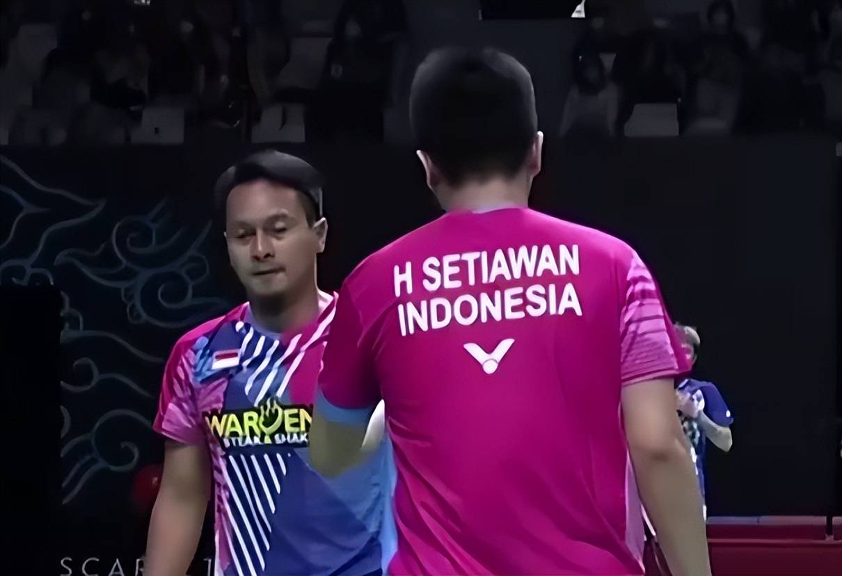 开云体育APP下载-印尼队碾压韩国队，黄鸭组合统治全场