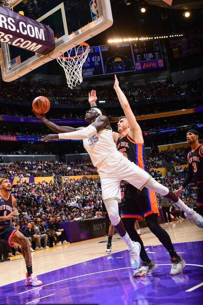 世界杯2026-阿斯顿马丁鏖战红牛二队，拉塞尔状态火热