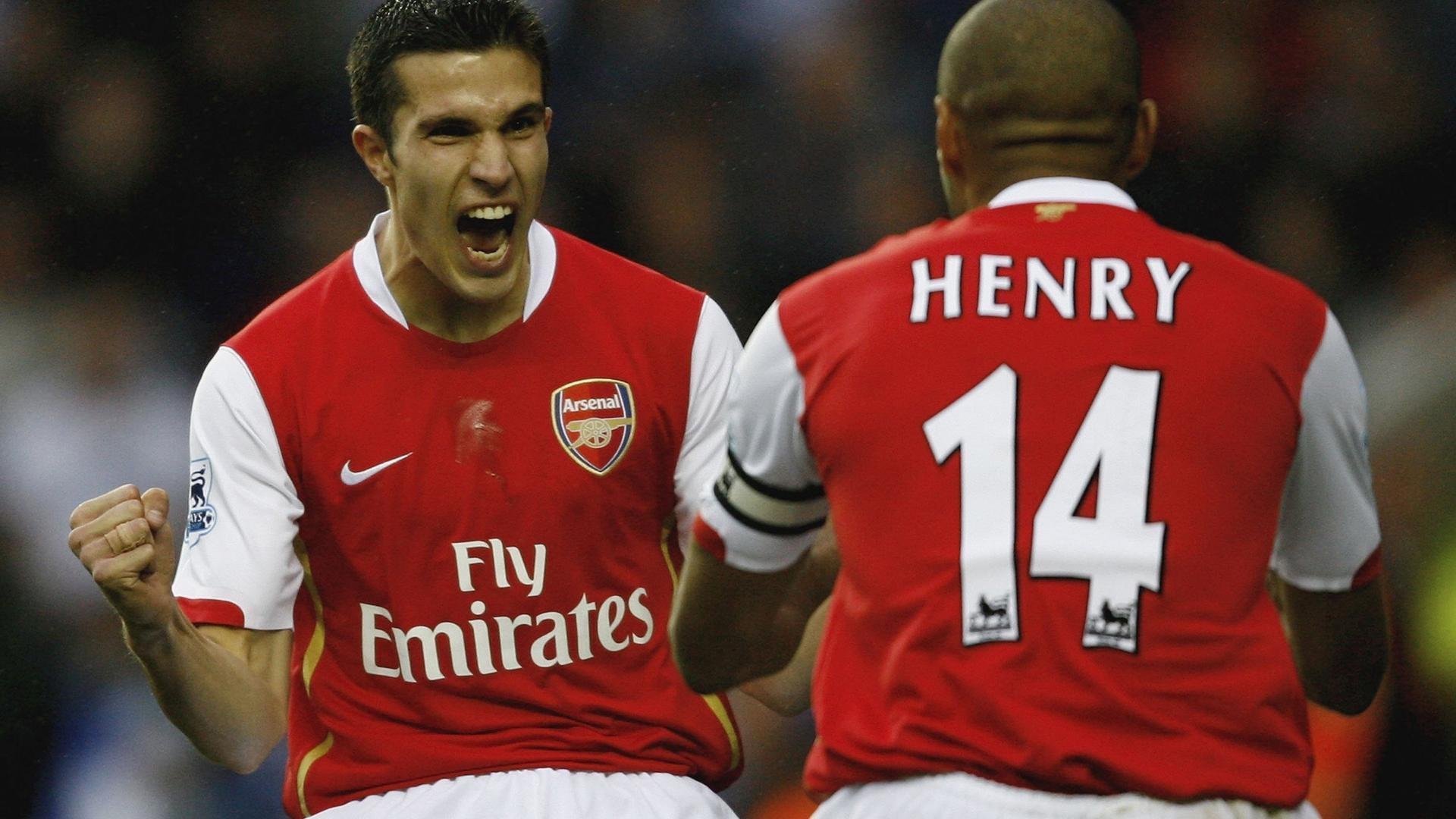 欧冠决赛之夜，武切维奇用防守的沉默，谱写了胜利最响亮的诗篇